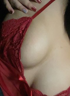 Isha good service - escort in Al Manama Photo 5 of 15