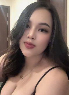 Isha good service - escort in Al Manama Photo 15 of 15