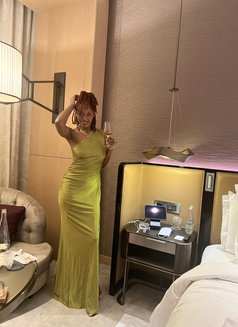 Tie - escort in Hong Kong Photo 8 of 8