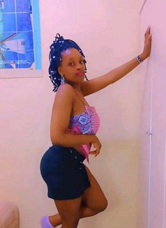 Tifah - escort in Muscat Photo 4 of 5