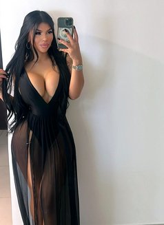 Tifanny - escort in Dubai Photo 9 of 15