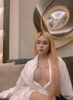 Tifanny Heart Pornstar - Transsexual escort agency in Manila Photo 10 of 10