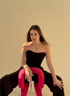 Tifanny - 100%real - 22yo 🇷🇺 - puta in Bangkok Photo 2 of 8