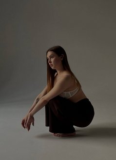 Tifanny - 100%real - 22yo 🇷🇺 - puta in Bangkok Photo 4 of 8