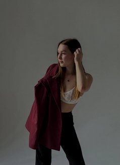 Tifanny - 100%real - 22yo 🇷🇺 - puta in Bangkok Photo 5 of 8