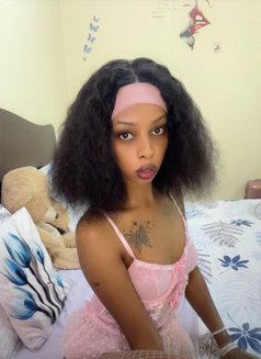 Tiff - puta in Khobar Photo 2 of 4