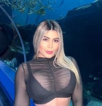 Tiffani - escort in Dubai Photo 5 of 6