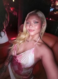 Tiffany Blue🇹🇭🇧🇷 - puta in Riyadh Photo 4 of 8