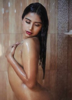 TIFFANY - escort in Barcelona Photo 4 of 5