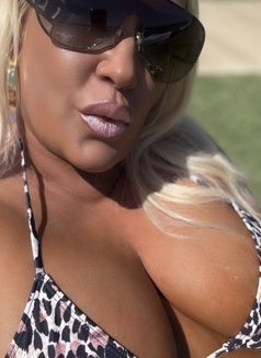 Tiffany Dream - puta in Osaka Photo 9 of 10