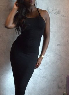 Tiffany Elease Planning a trip - puta in Muscat Photo 6 of 10