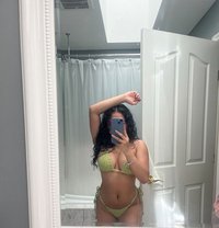 Tiffany - escort in Yokosuka