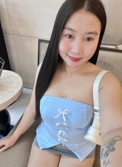 Tiffany - Masajista in Makati City Photo 11 of 12