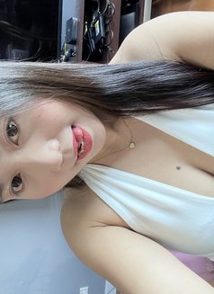 Tiffany - masseuse in Makati City Photo 1 of 5