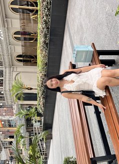 Tiffany - masseuse in Makati City Photo 4 of 10