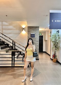 Tiffany - masseuse in Makati City Photo 6 of 6