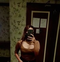 Tiffany - escort in Manila