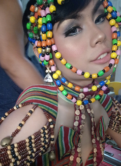 Tiffany - Transsexual escort in Manila Photo 2 of 14