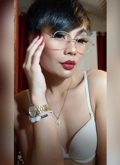 Tiffany - Transsexual escort in Manila Photo 3 of 14