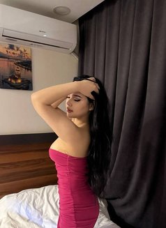 Tiffany - escort in Hong Kong Photo 5 of 7