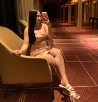 Tiffany - masseuse in Makati City