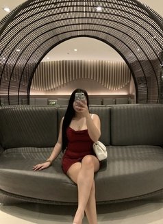 Tiffany Masseuse - Masajista in Makati City Photo 13 of 15