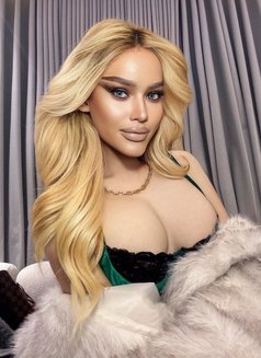 Tiffany T.angelassa TOP BIG Good F .ck - Transsexual escort in Riyadh Photo 10 of 16