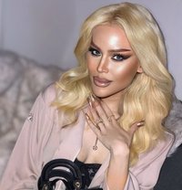 TIFFaNY TOP GOOd fuc k - Transsexual escort in Riyadh