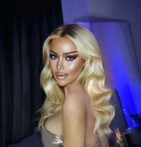 TIFFANY TOp Good fuck - Transsexual escort in Riyadh