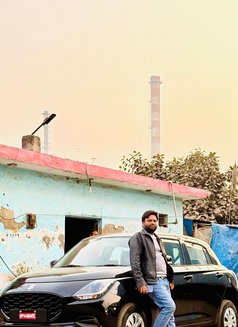 Tiger Hunk - Male escort in Noida Photo 3 of 3