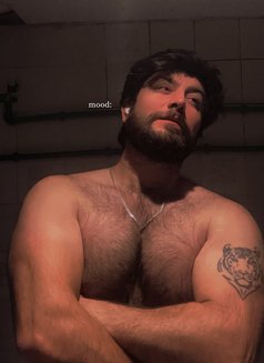 Tiger - Acompañantes masculino in Dubai Photo 1 of 1