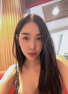 Tight Asian Pussy Jenni Your Baby - puta in Kuala Lumpur Photo 2 of 24