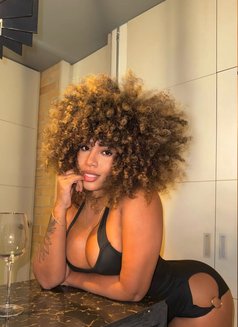 Tight Sweet Creamy Pussy Maya - escort in Mumbai Photo 2 of 6