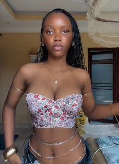 Tight & Sweet Essie - escort in Chennai Photo 2 of 5