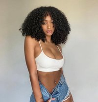 Tight Wet Pussy Kelly Deepthroat Queen - puta in Gurgaon