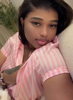 Tight Wet Pussy Sarah Deepthroat Queen - escort in Ahmedabad Photo 6 of 8