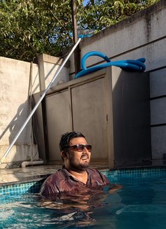 Tilak Pandey - Male adult performer in Thane Photo 1 of 3