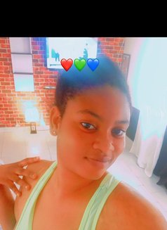 Tilly🥰 - puta in Accra Photo 2 of 5