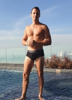 Tim Arti - Male escort in Pattaya Photo 1 of 4