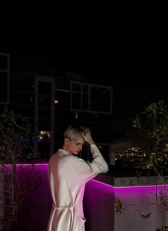 Timati - Acompañantes masculino in Dubai Photo 2 of 9