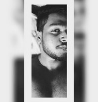 Sophisticated Fun - Acompañantes masculino in Mumbai