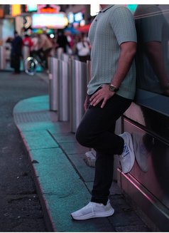 Timm - Male escort in Dubai Photo 3 of 3