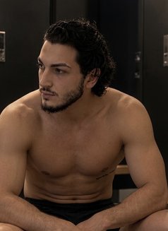 Timur G - Acompañantes masculino in Dubai Photo 6 of 7