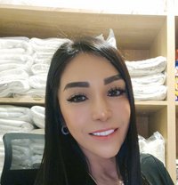 Tin - escort in Abu Dhabi