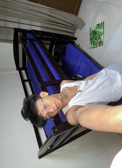 Tin - Male escort in Manila Photo 3 of 15