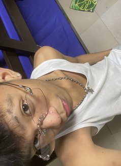 Tin - Male escort in Manila Photo 5 of 15