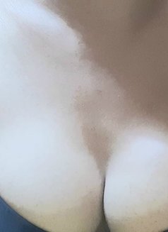 Tina Anal Service - Acompañantes transexual in Kolkata Photo 6 of 11