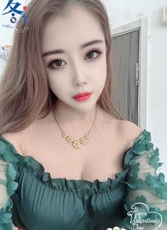 Tina - escort in Tianjin Photo 7 of 7