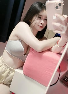 Zin - escort in Gurgaon Photo 7 of 8