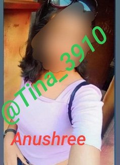 Tina - escort in Kolkata Photo 3 of 13
